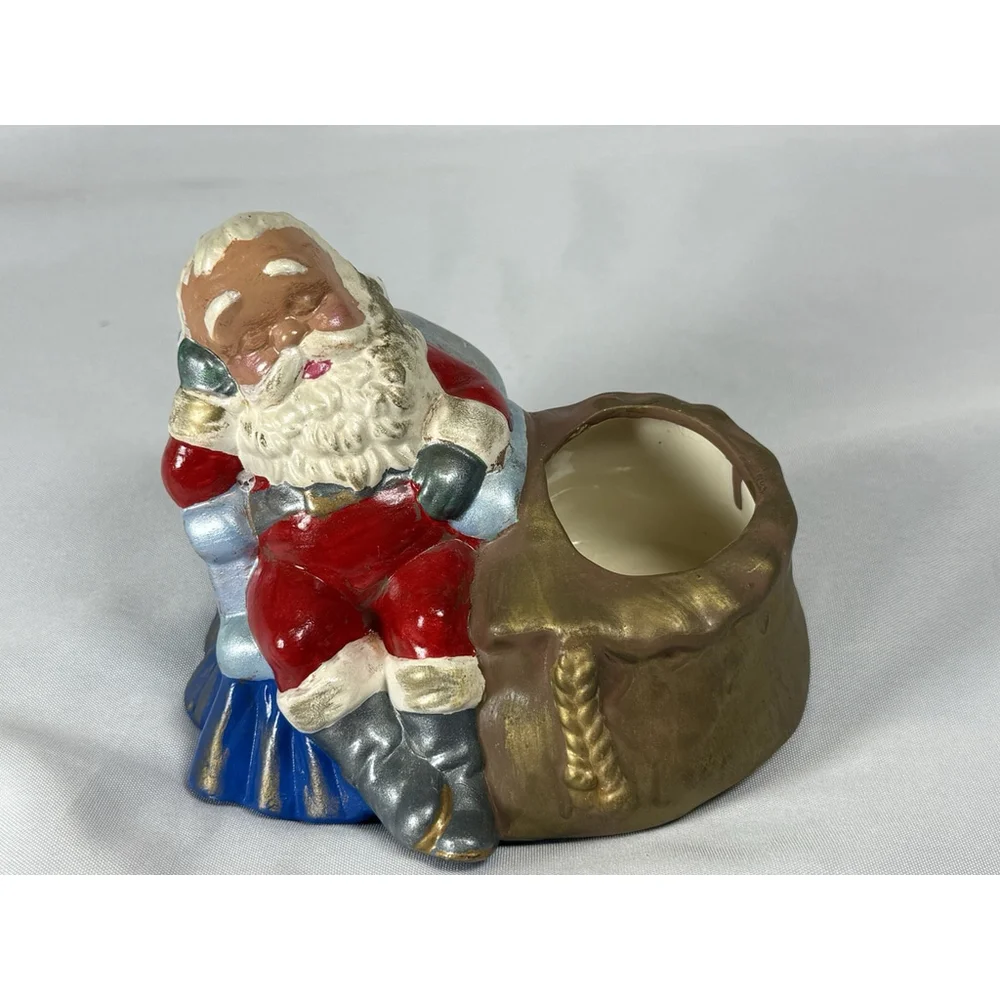 VINTAGE HANDPAINTED CERAMIC MOLD SLEEPING NAPPING SANTA PLANTER 6.5x4.5”